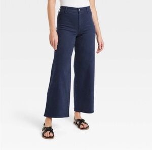 Universal Thread Sailor Wide Leg Ankle Jean dark wash